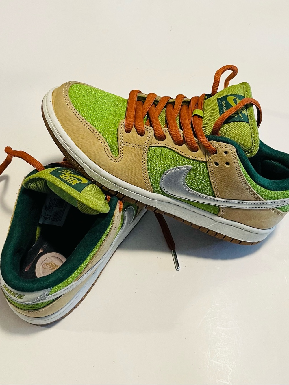 Nike SB Dunk Low Pro Green/Tan Escargot Men’s Sneakers Size 7